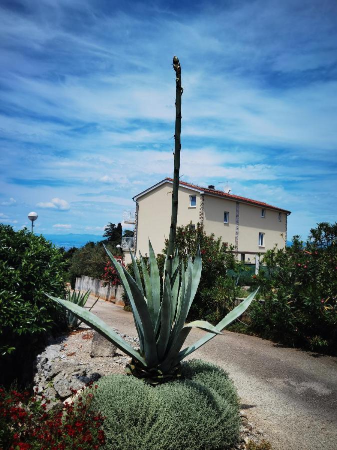 Guesthouse Olei Malinska Exteriér fotografie