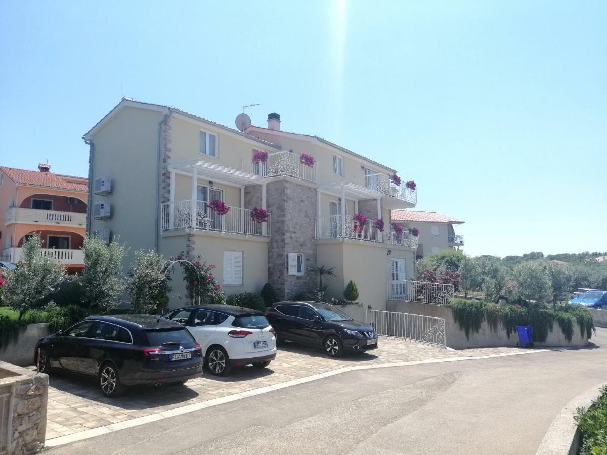 Guesthouse Olei Malinska Exteriér fotografie